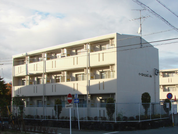 mÉs