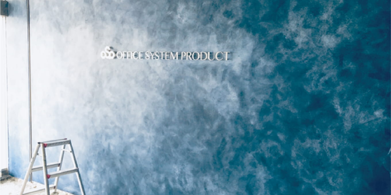 塗装工事の施工シーン