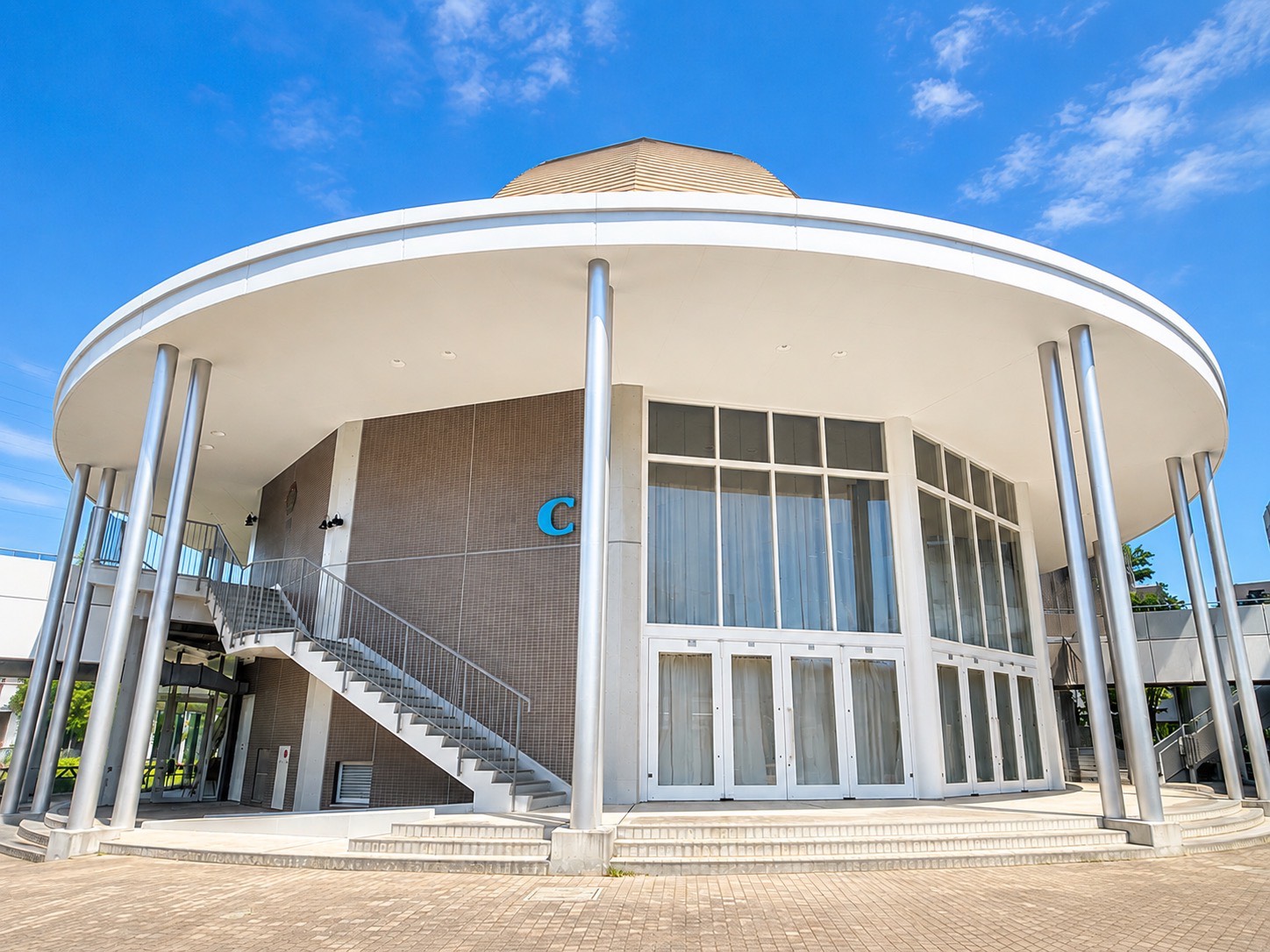 某大学C棟外壁補修工事が完了しました！